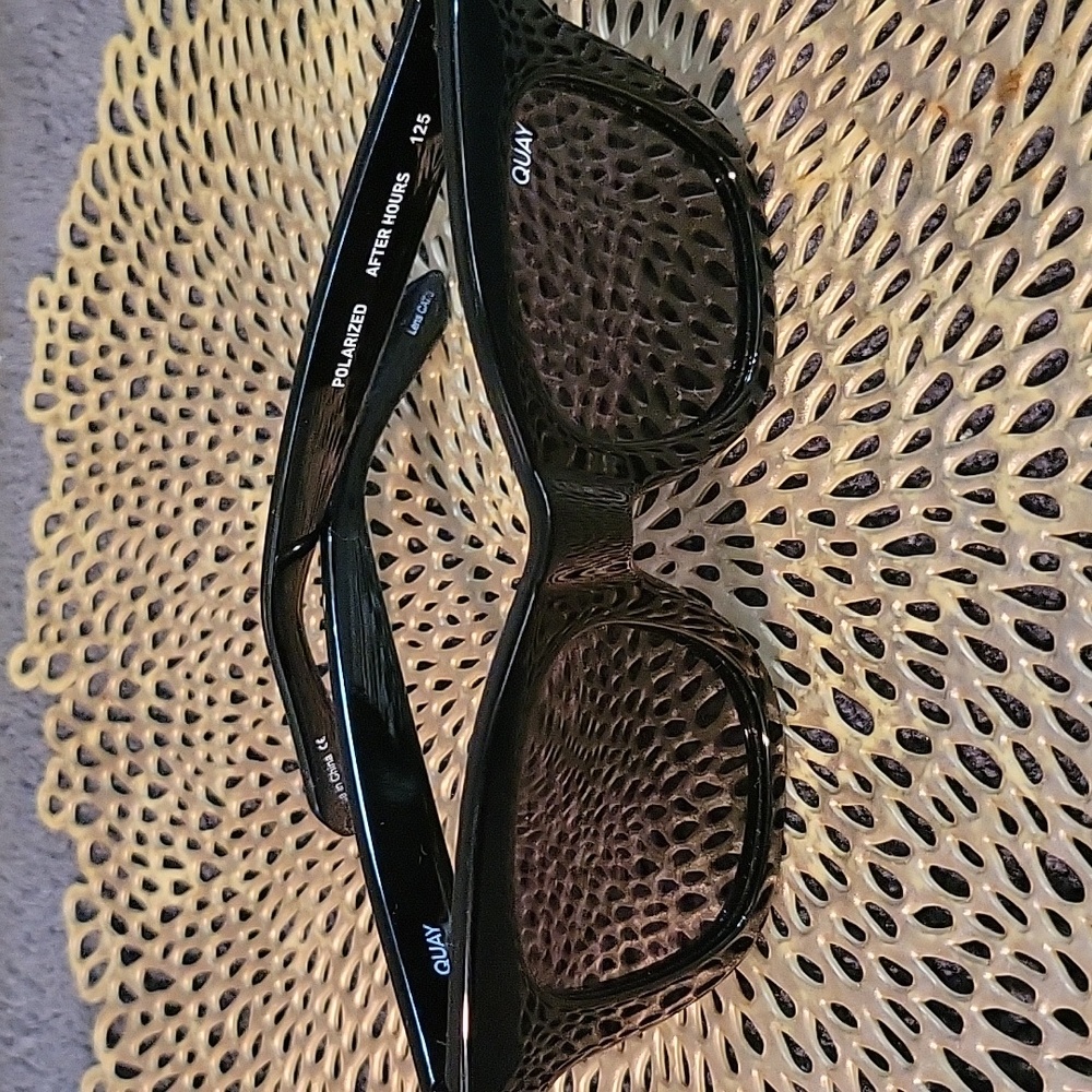 QUAY Icy Sunglasses Black Frame Black Lens Oversized Square